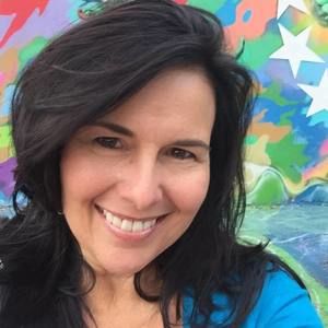 Meet your Posher, Gina